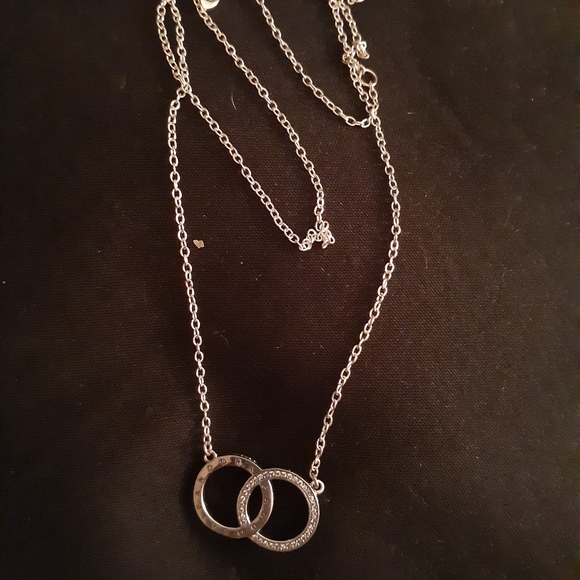 Pandora signature circle necklace with clear crys. - Picture 6 of 8